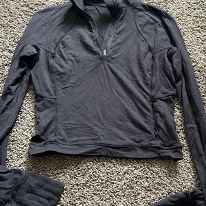 lululemon athletica Black Crop Top